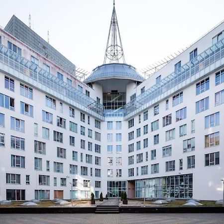 Central House Riverside Studio Рига Екстериор снимка