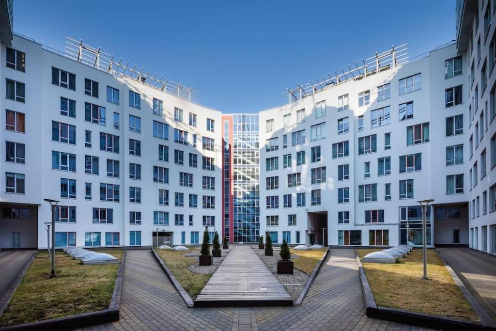 Central House Riverside Studio Рига Екстериор снимка