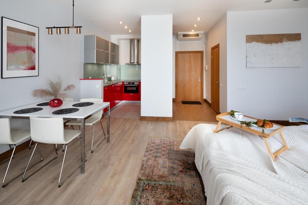 Central House Riverside Studio Рига Екстериор снимка